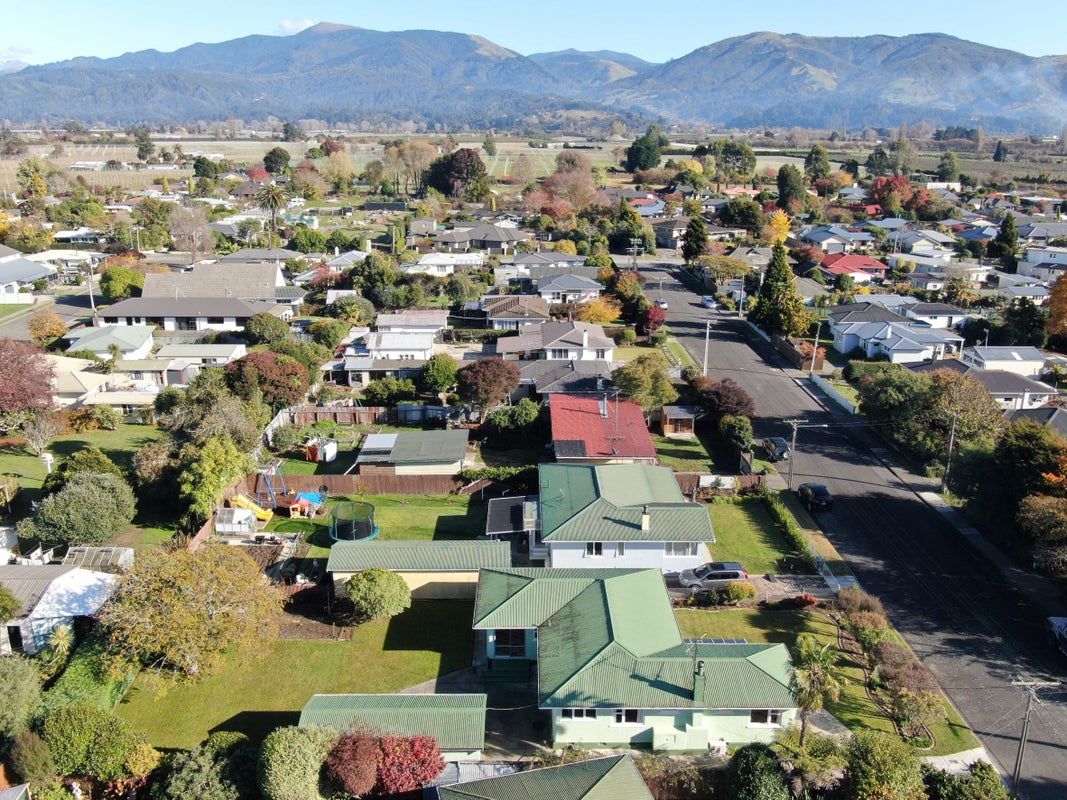 13 Fry Street, Motueka - Carousel 17