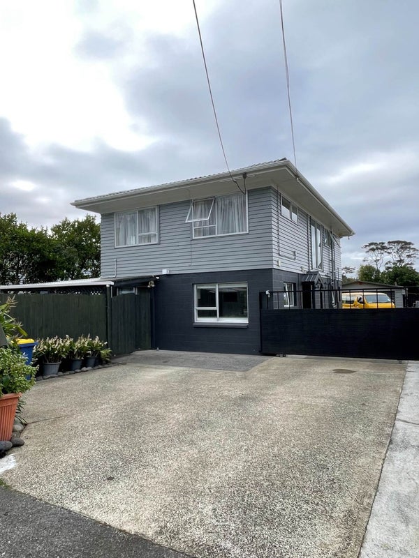 28 Birdwood Road, Swanson, Auckland - Carousel 1