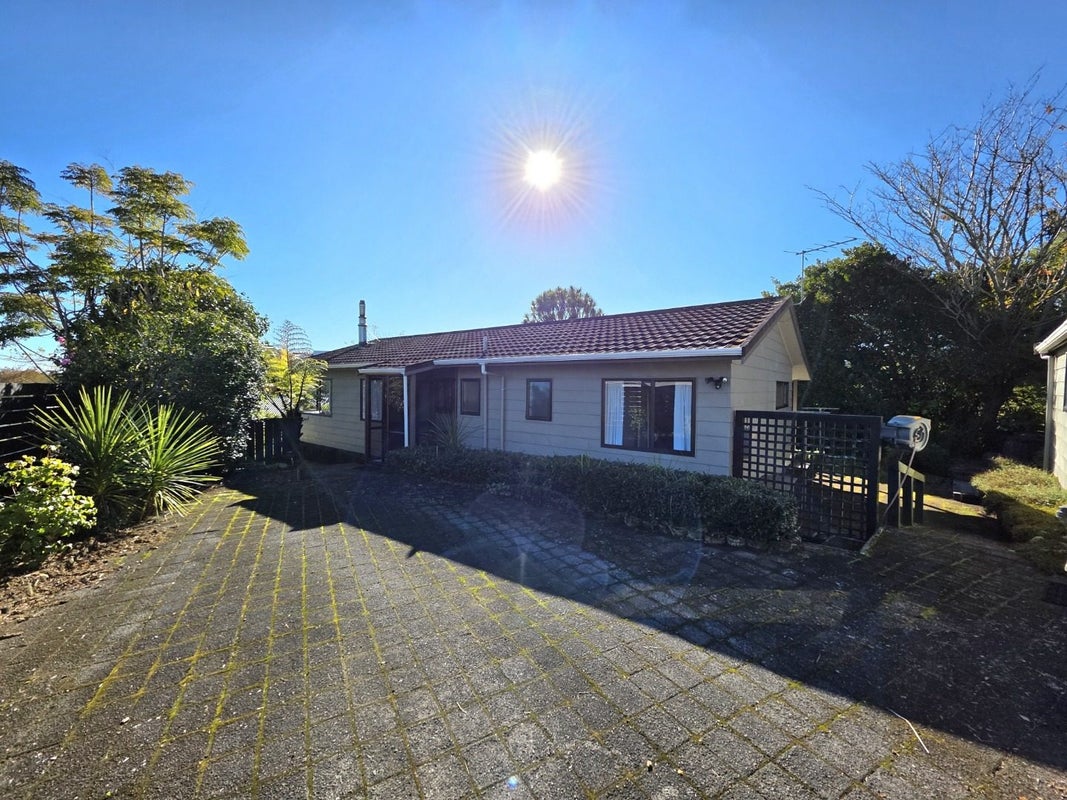 7A Winstone Place, Highlands Park, New Plymouth - Carousel 22