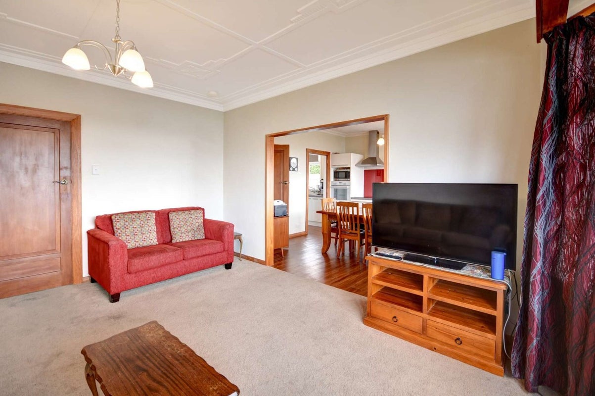 125 Forfar Street, Clyde Hill, Dunedin - Carousel 2