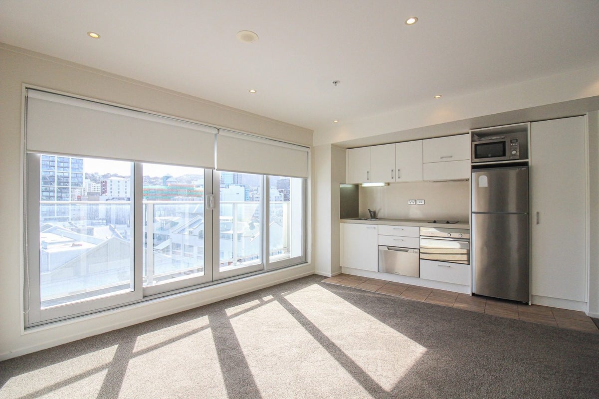 922/74 Taranaki Street, Te Aro, Wellington - Carousel 1