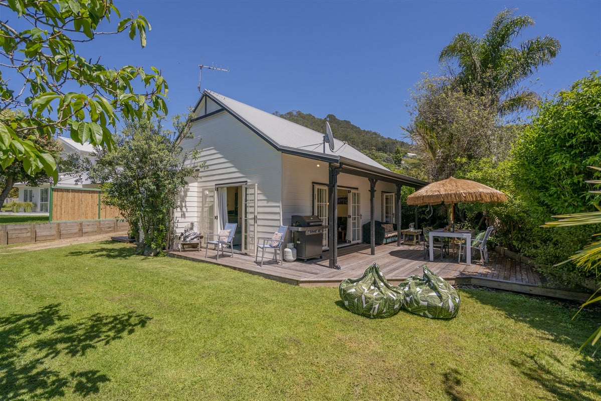 26B Grierson Close, Hahei, Whitianga - Carousel 2