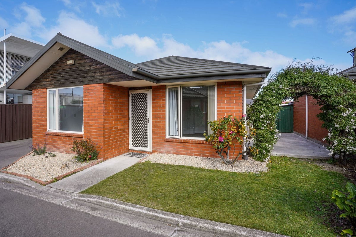 4/67 Norwich Street, Linwood, Christchurch - Carousel 1