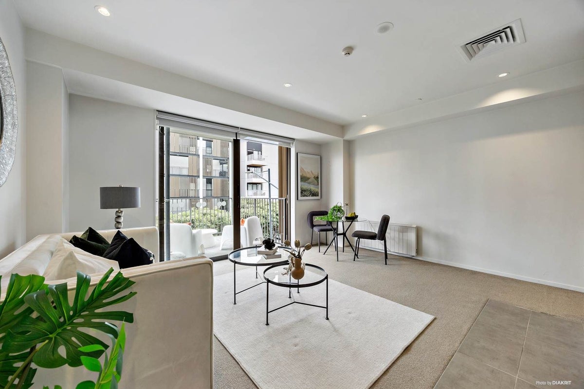 208/4 Bluegrey Avenue, Stonefields, Auckland - Carousel 2