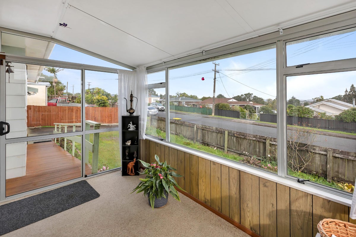 1A Tainui Street, Onerahi, Whangarei - Carousel 2
