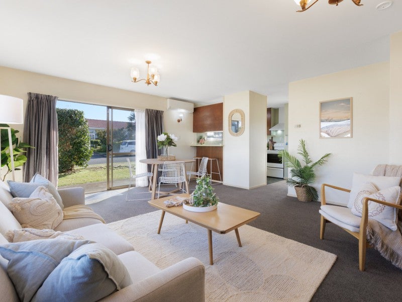 24A Sunny Bay Road, Matua, Tauranga - Carousel 2