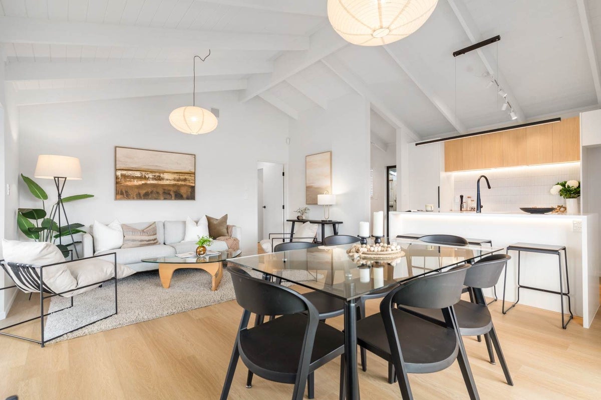 5/3 Henry Street, Avondale, Auckland - Carousel 2