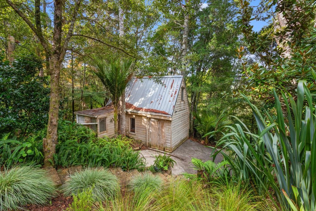 181 Laingholm Drive, Laingholm, Auckland - Carousel 2