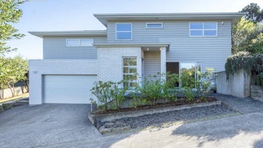 235H Titirangi Road, Titirangi, Auckland - Carousel 1