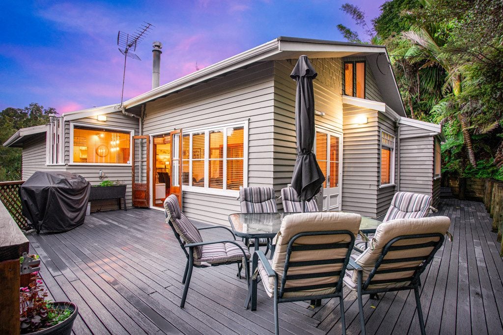 47 Rimu Road, Oratia, Auckland - Carousel 2