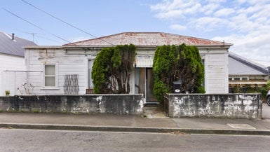 26 Charlotte Avenue, Brooklyn, Wellington - Carousel 1