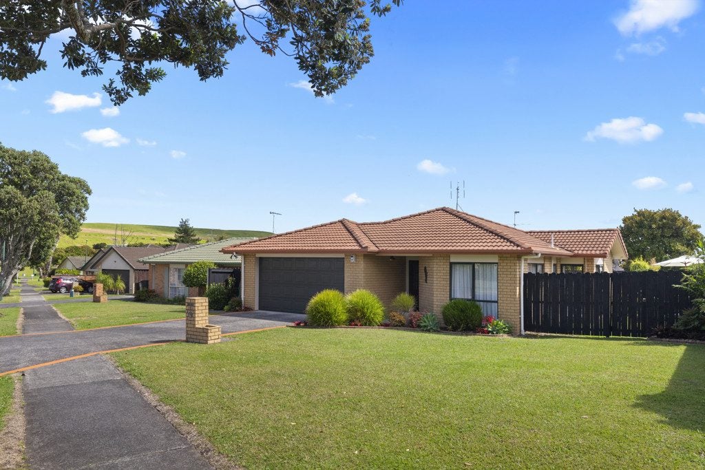 131 Guys Road, East Tamaki, Auckland - Carousel 1