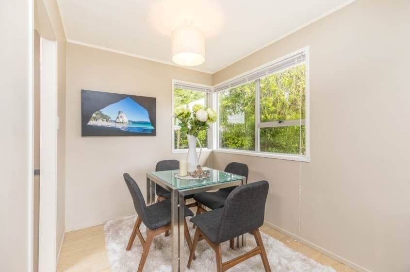 19 Cantina Avenue, Bayview, Auckland - Carousel 2