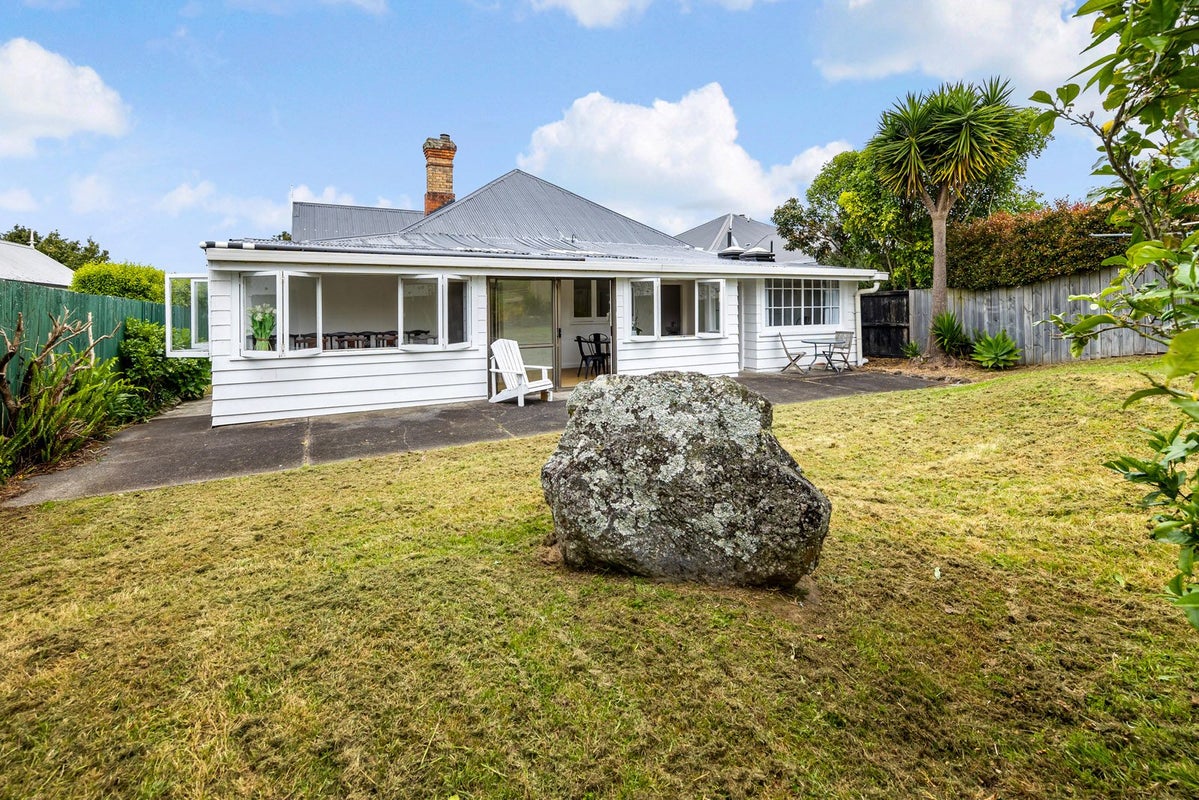 21 Walters Road, Mount Eden, Auckland - Carousel 15