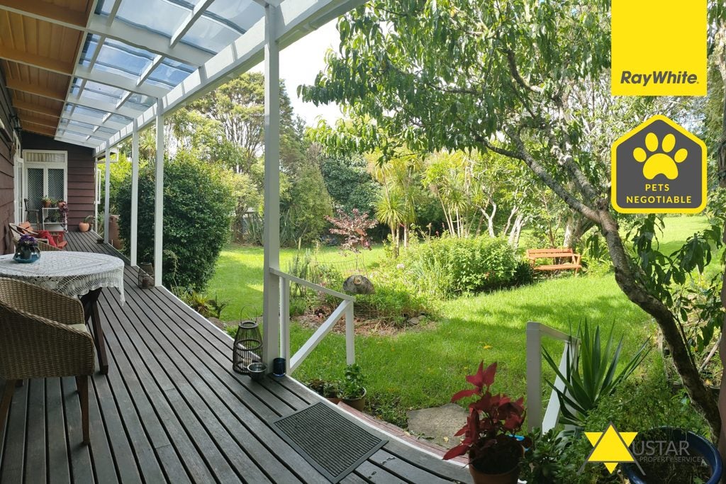 78 Konini Road, Titirangi, Auckland - Carousel 1
