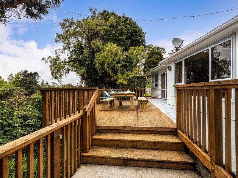 30 Holsworthy Road, Lower Vogeltown, New Plymouth - Carousel 1