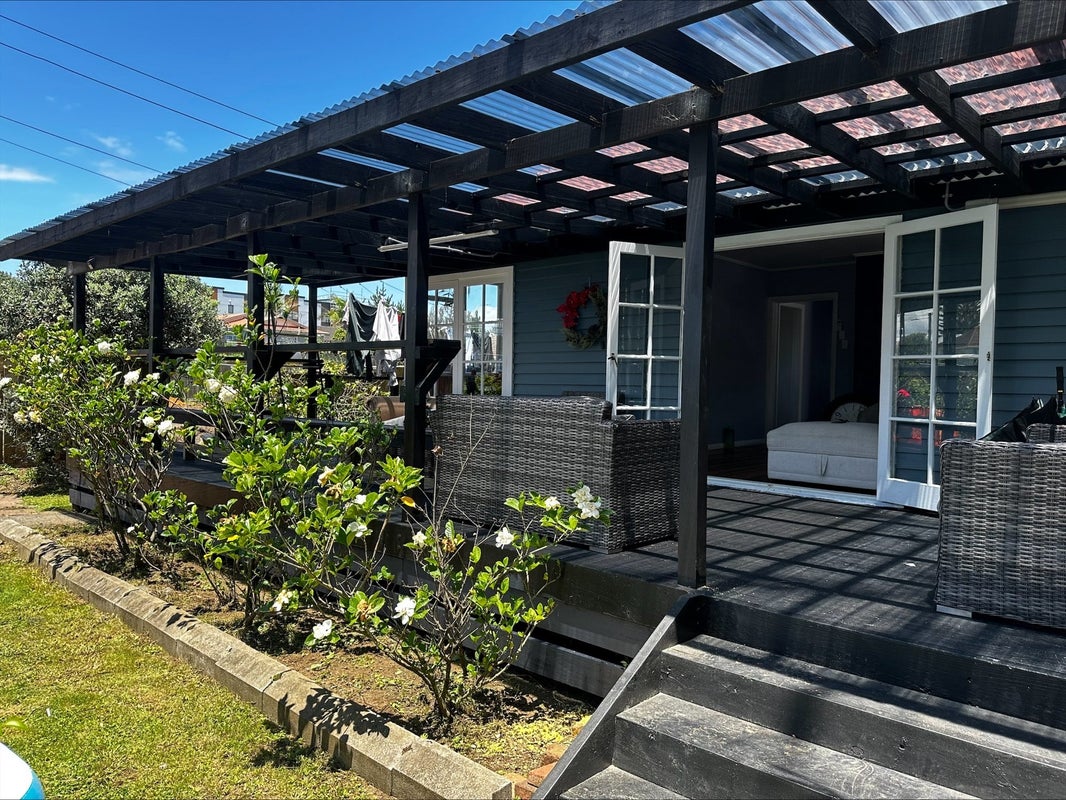 22 William Blofield Avenue, Wesley, Auckland - Carousel 1