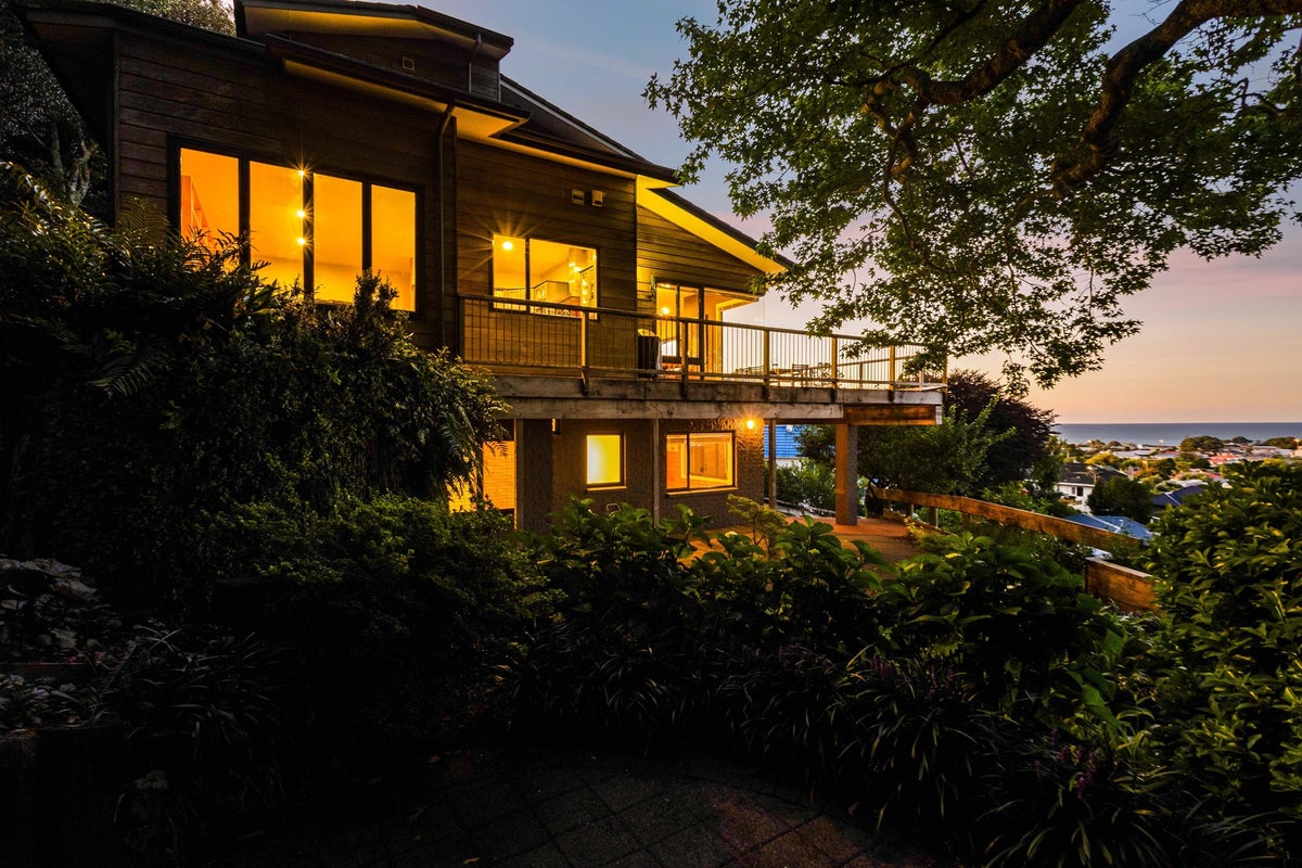 70A Morley Street, New Plymouth, New Plymouth - Carousel 40