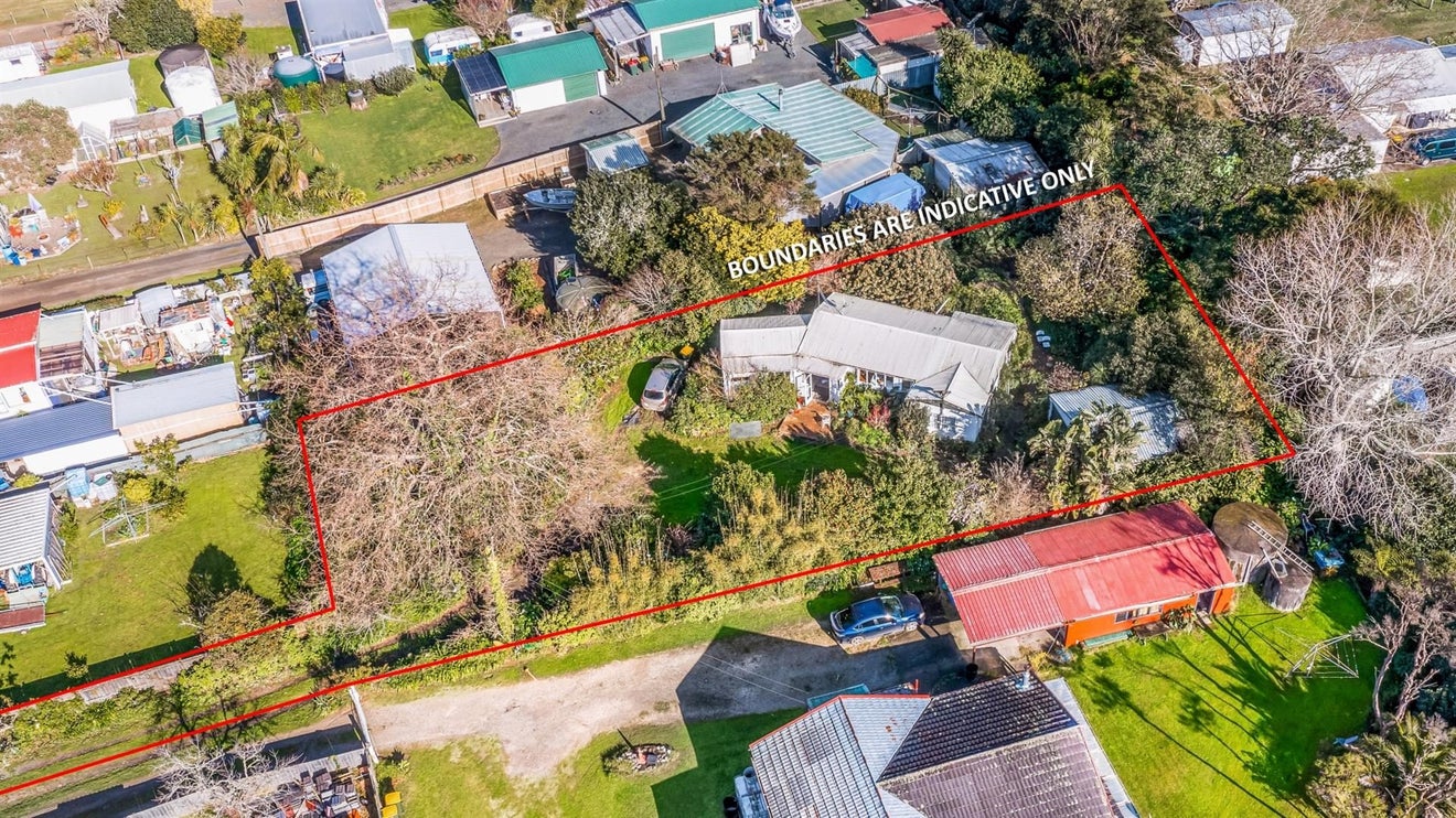 11 Orere Point Road, Papakura - Carousel 19