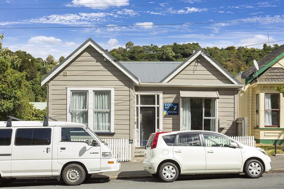 63 Malvern Street, Woodhaugh, Dunedin - Carousel 1