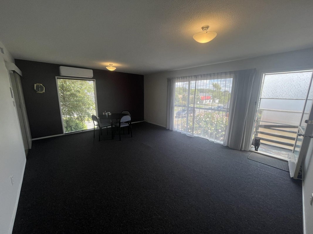 1/182 Geraldine Street, Edgeware, Christchurch - Carousel 13