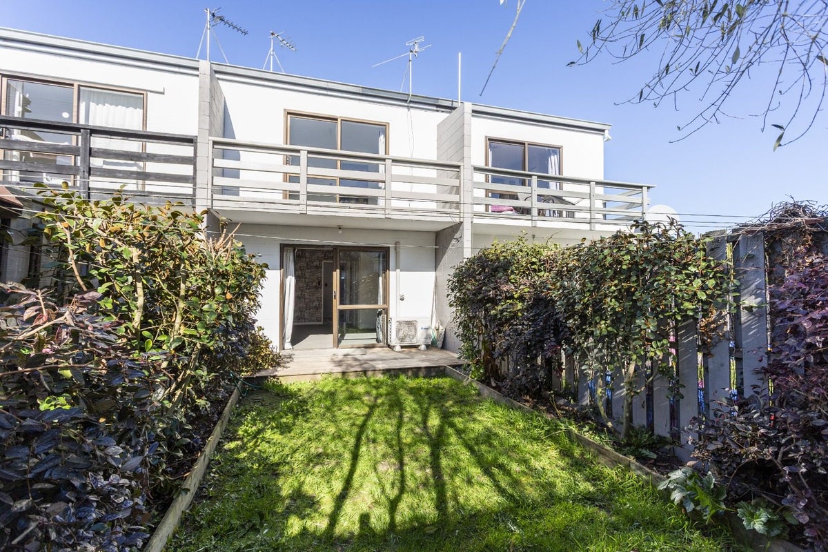 5/49 Waltham Road, Sydenham, Christchurch - Carousel 1