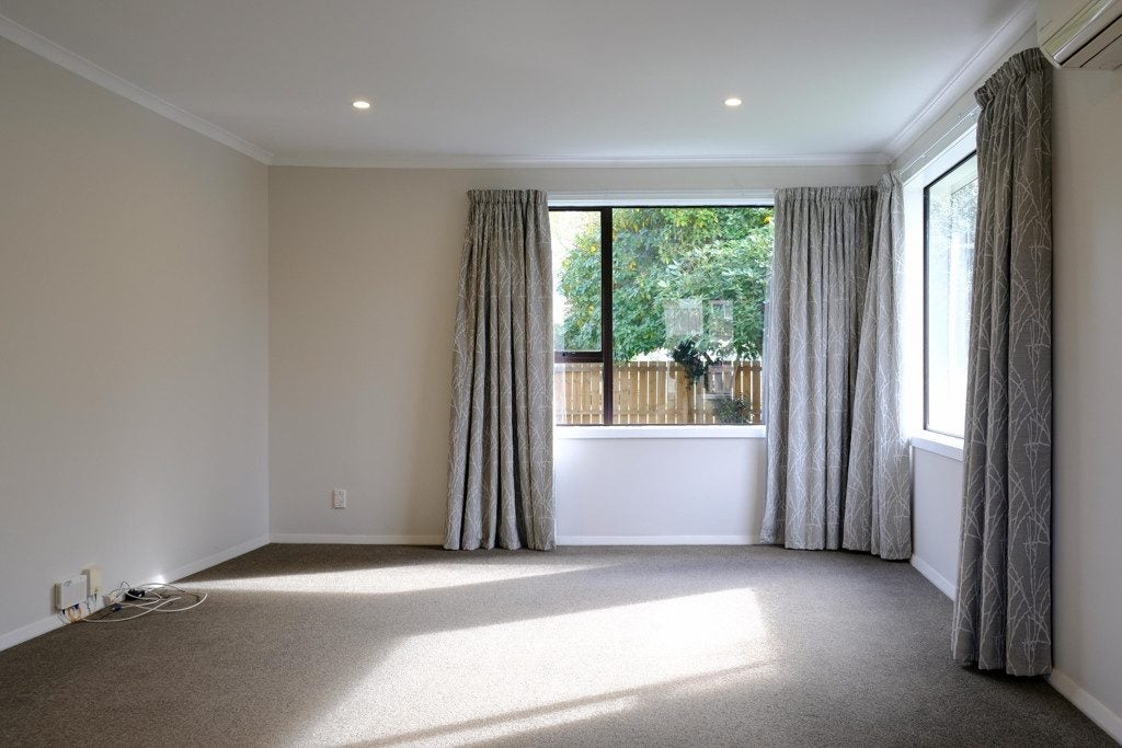 32 Bateman Avenue, Bryndwr, Christchurch - Carousel 2