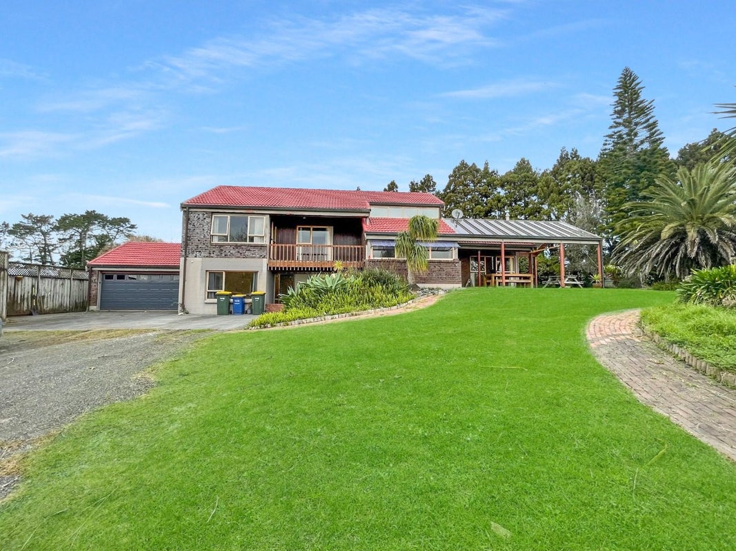 21 Bristol Road, Whenuapai, Auckland - Carousel 1