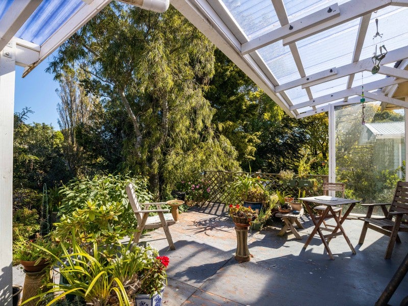 36 Waiwaka Terrace, Strandon, New Plymouth - Carousel 1