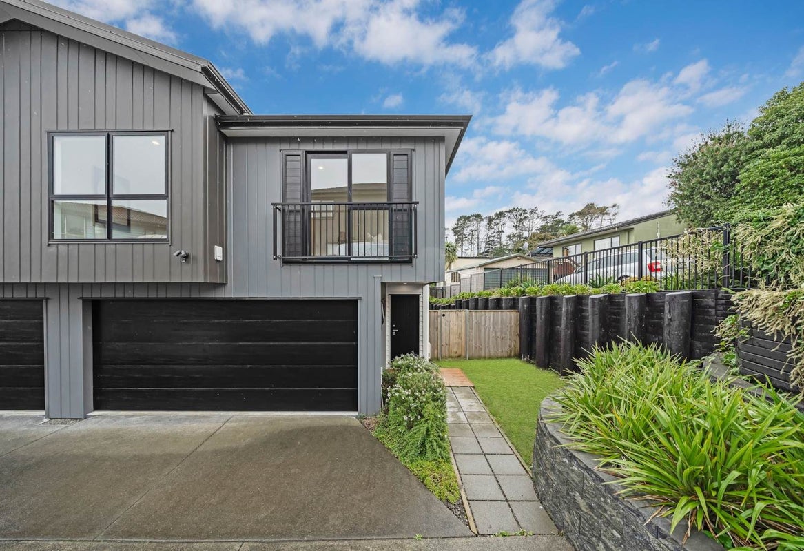 9D Janome Place, Bucklands Beach, Auckland - Carousel 1