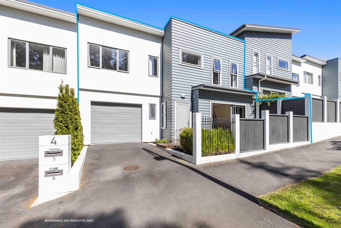 5/4 Tisdall Street, Hamilton Central, Hamilton - Carousel 1