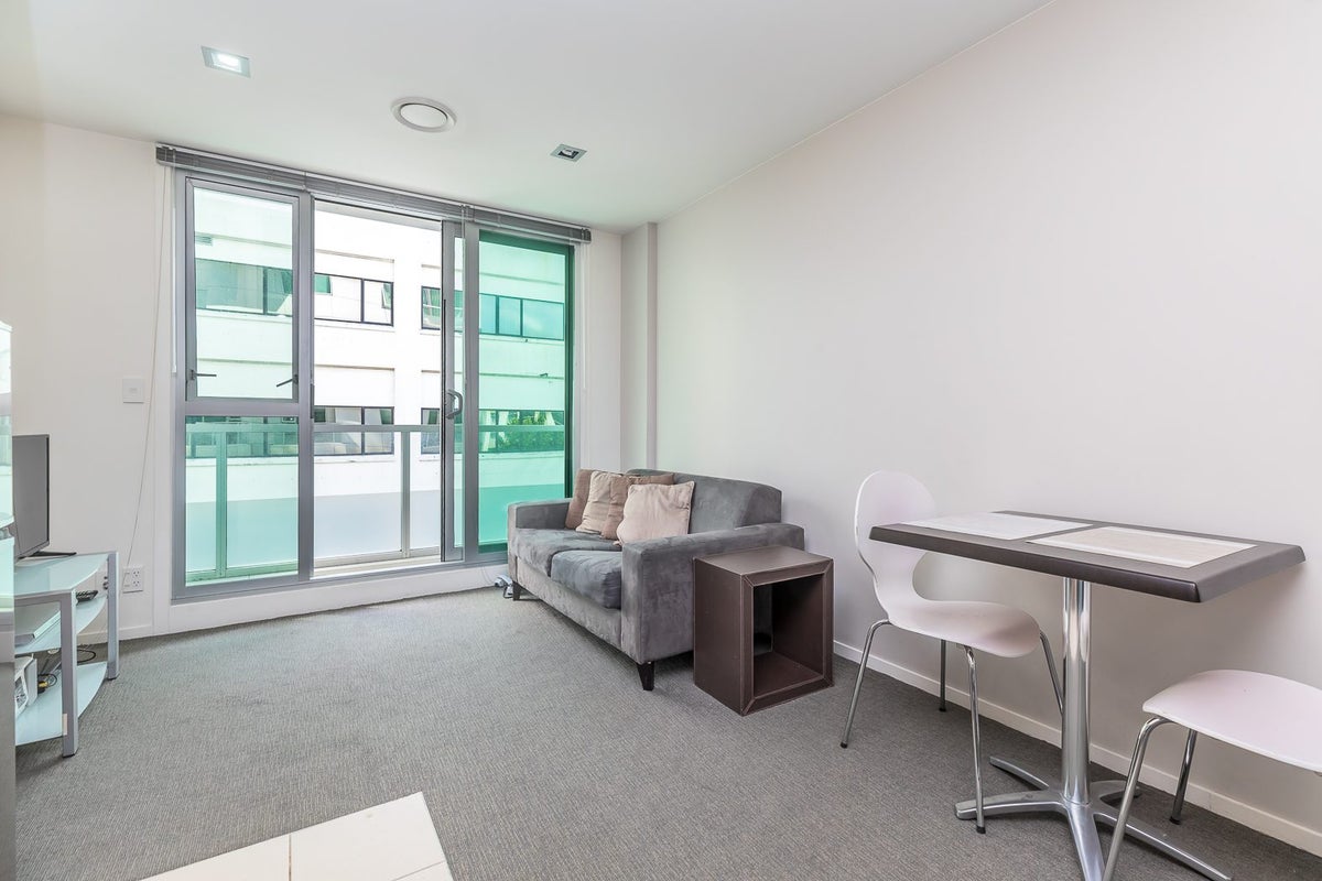 311/85 Beach Road, Auckland Central, Auckland - Carousel 2