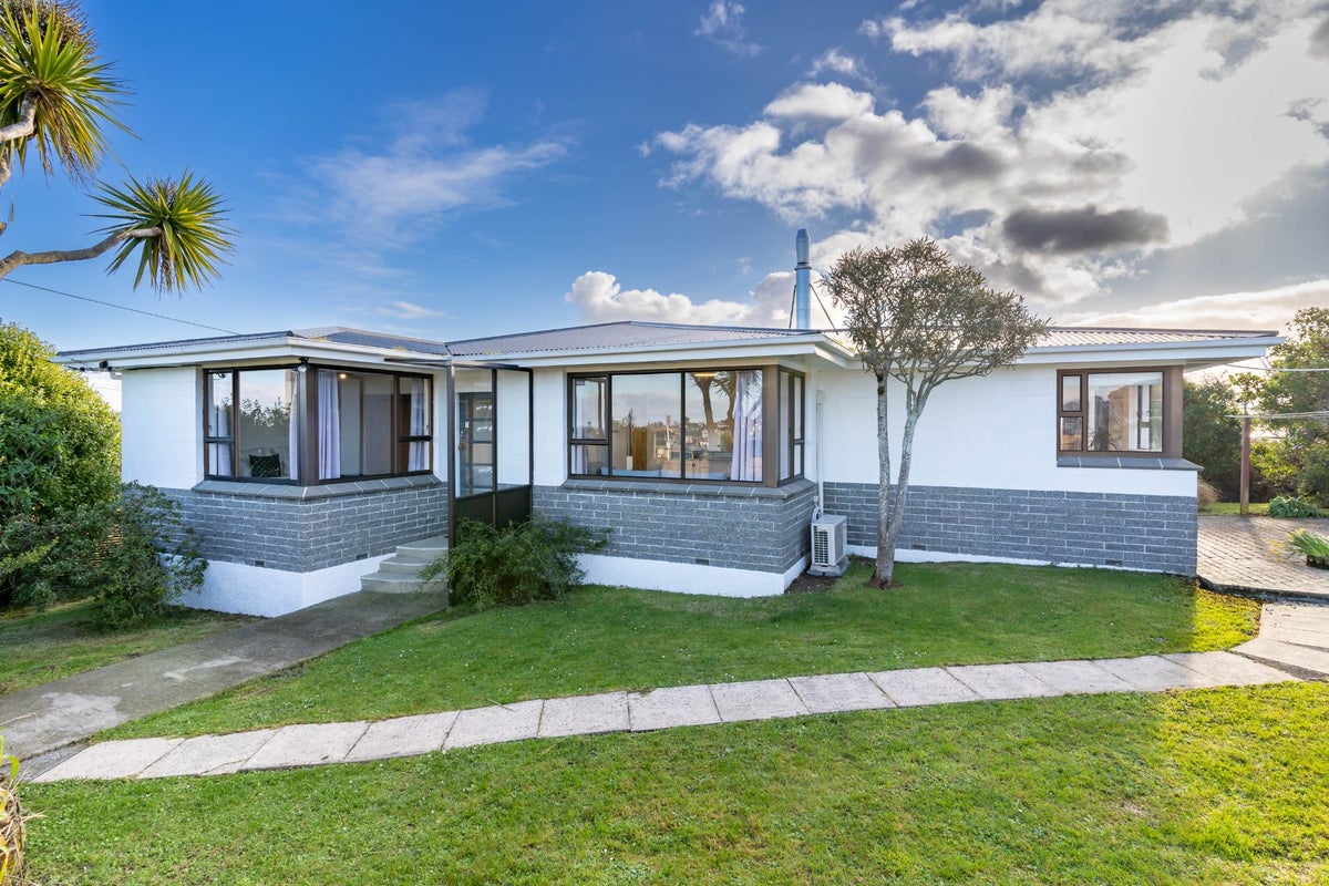 133 Belford Street, Waverley, Dunedin - Carousel 1