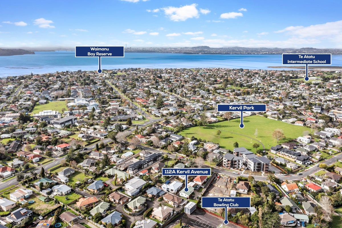 112A Kervil Avenue, Te Atatu Peninsula, Auckland - Carousel 2