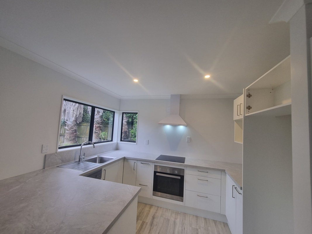 78B Endeavour Avenue, Flagstaff, Hamilton - Carousel 2