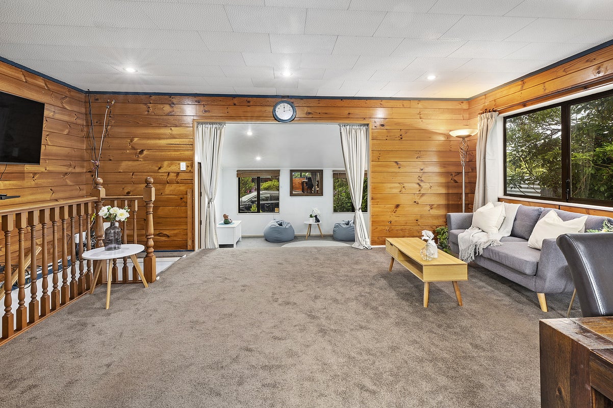97 Thurleigh Grove, Karori, Wellington - Carousel 1