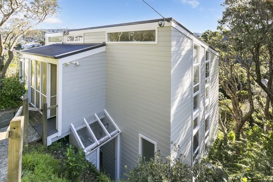 95 Sefton Street, Wadestown, Wellington - Carousel 1