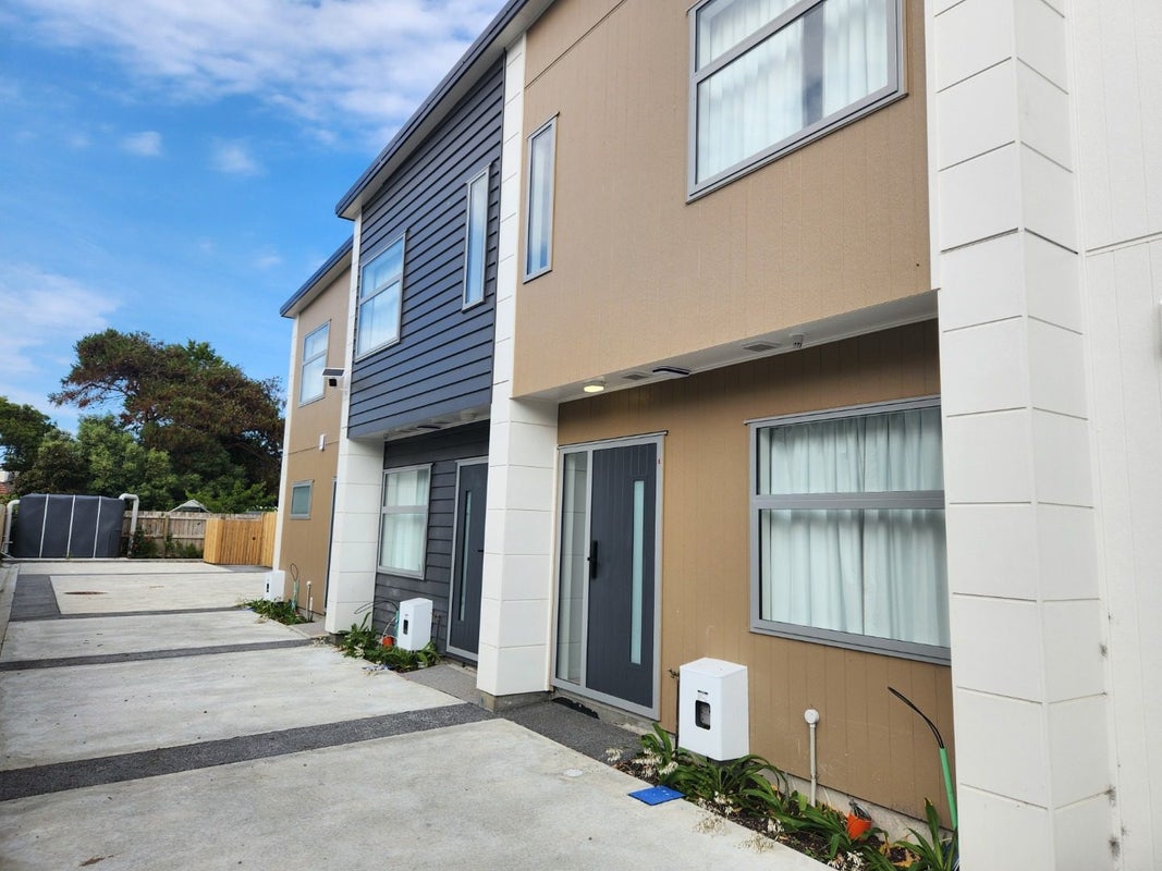6B Russell Street, Waterloo, Lower Hutt - Carousel 1
