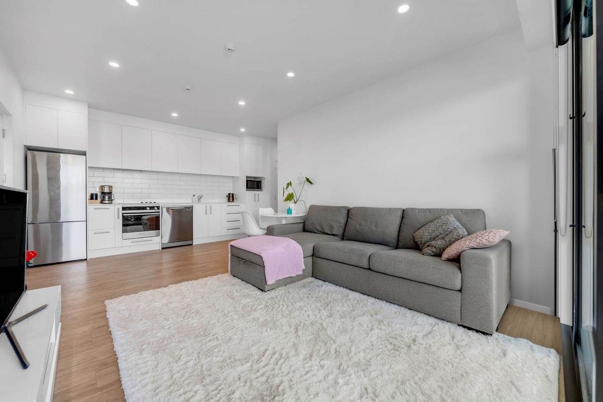 201/7C Hinaki Street, Point England, Auckland - Carousel 2