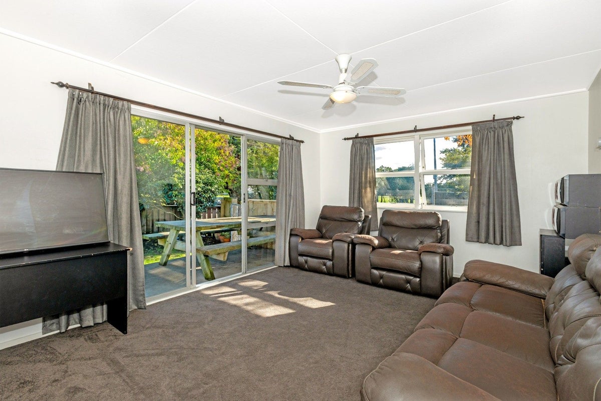 34 Lytton Road, Riverdale, Gisborne - Carousel 2