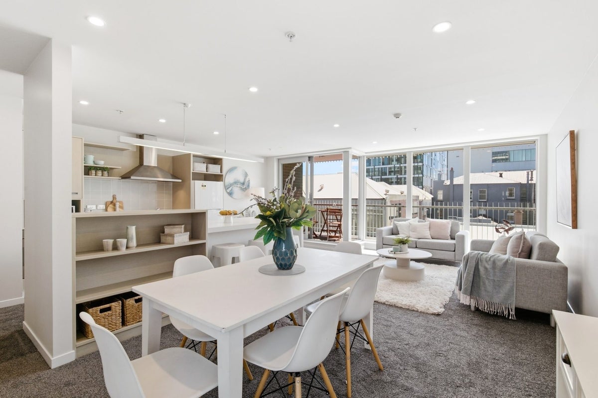 2H/11 Tennyson Street, Te Aro, Wellington - Carousel 1
