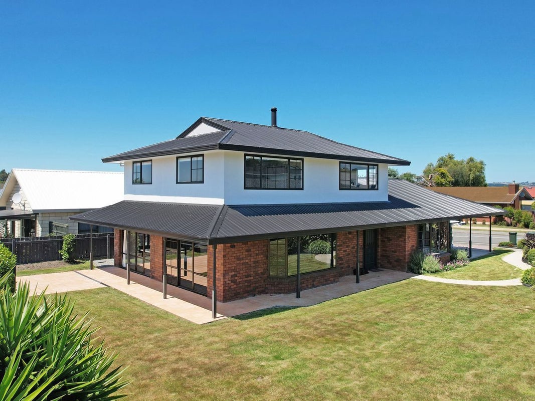 33 Walbrook Crescent, Oamaru North, Oamaru - Carousel 1