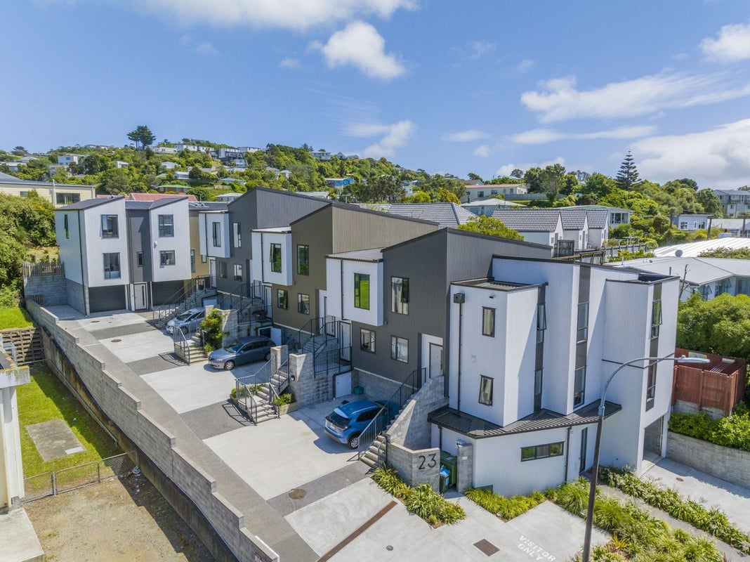 10/23 Middleton Road, Johnsonville, Wellington - Carousel 1