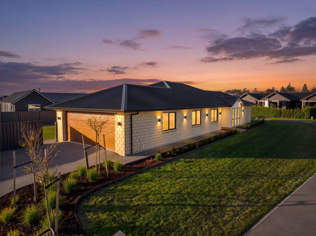 77 Miro Street, Masterton, Masterton, Wellington - Carousel 1