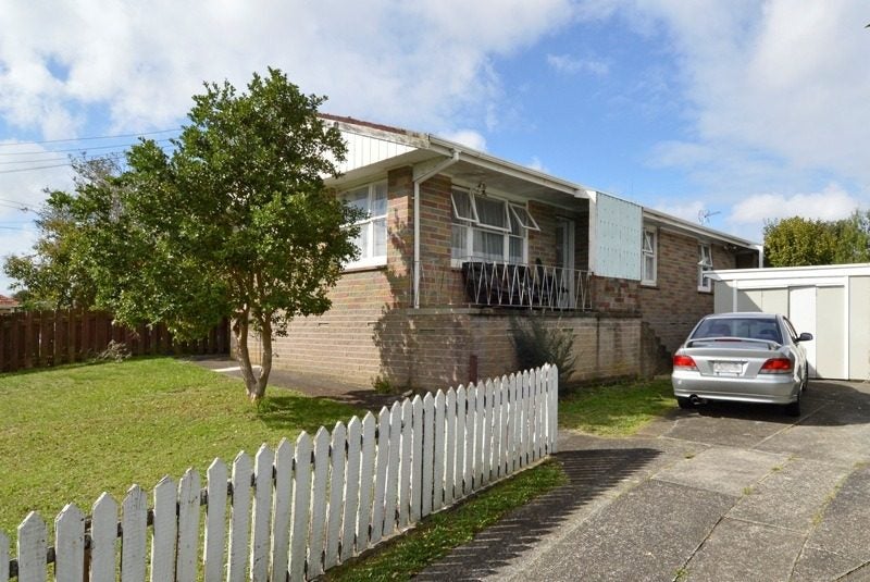1/9 Grebe Street, Manurewa, Auckland - Carousel 1