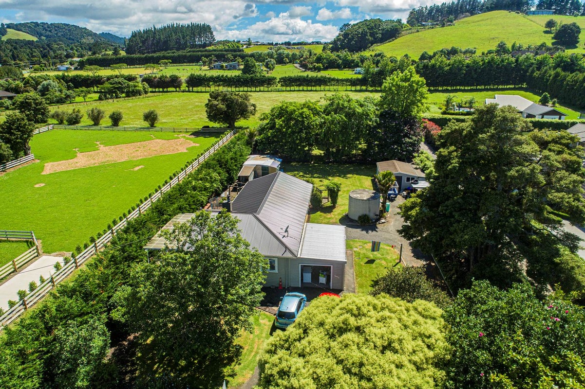 17 Sands Road, Whangarei - Carousel 1