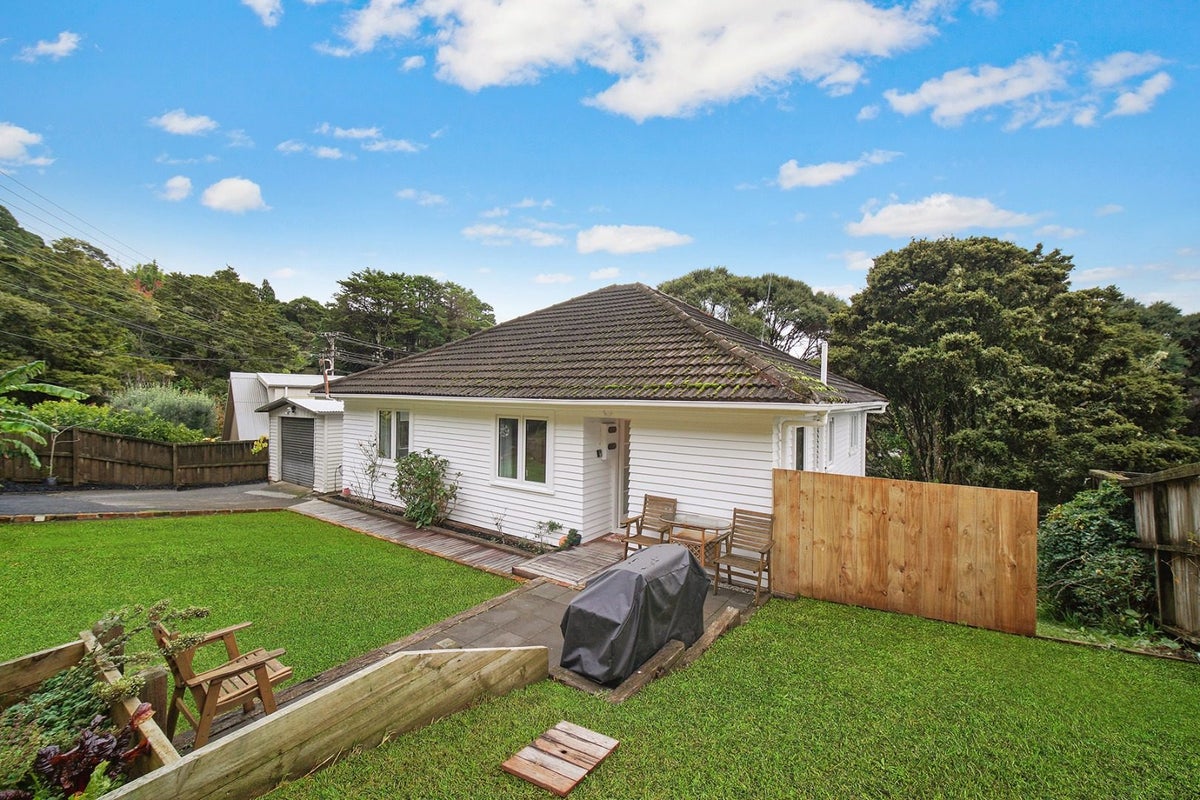 396 Huia Road, Titirangi, Auckland - Carousel 15