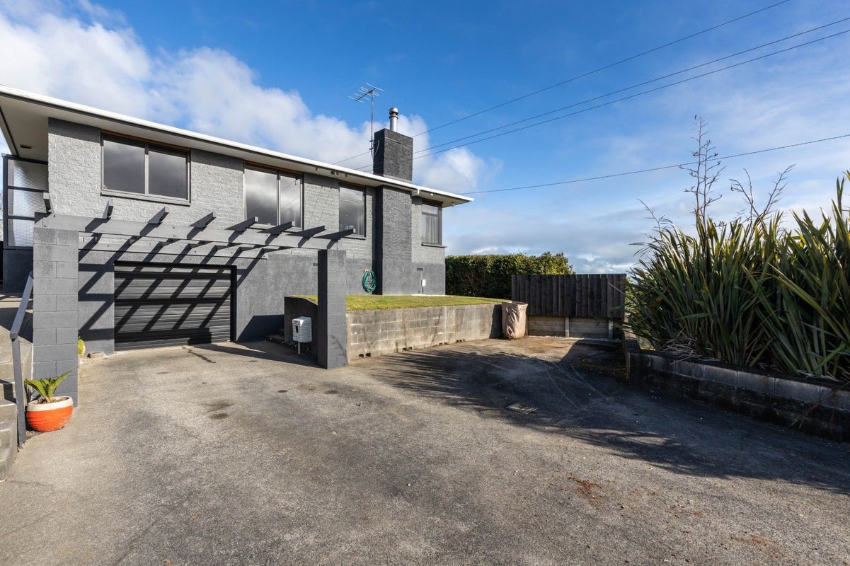 265E Tukapa Street, Hurdon, New Plymouth - Carousel 1