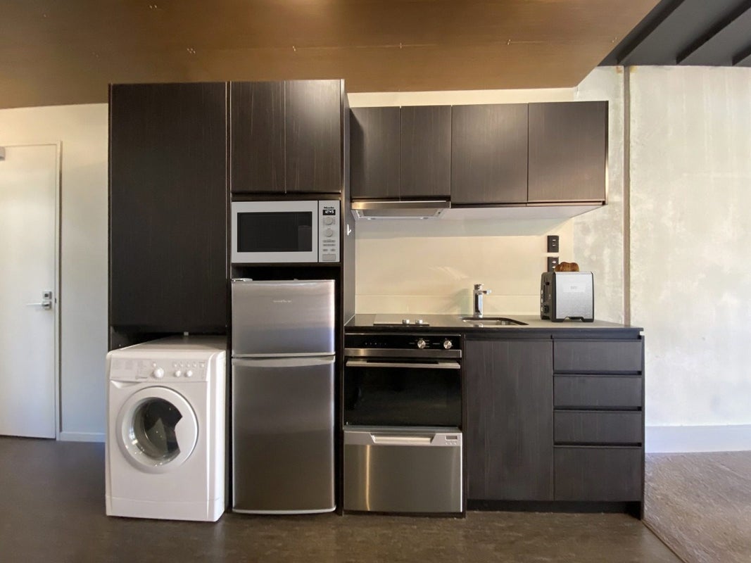 101/26 Glenmore Street, Northland, Wellington - Carousel 2