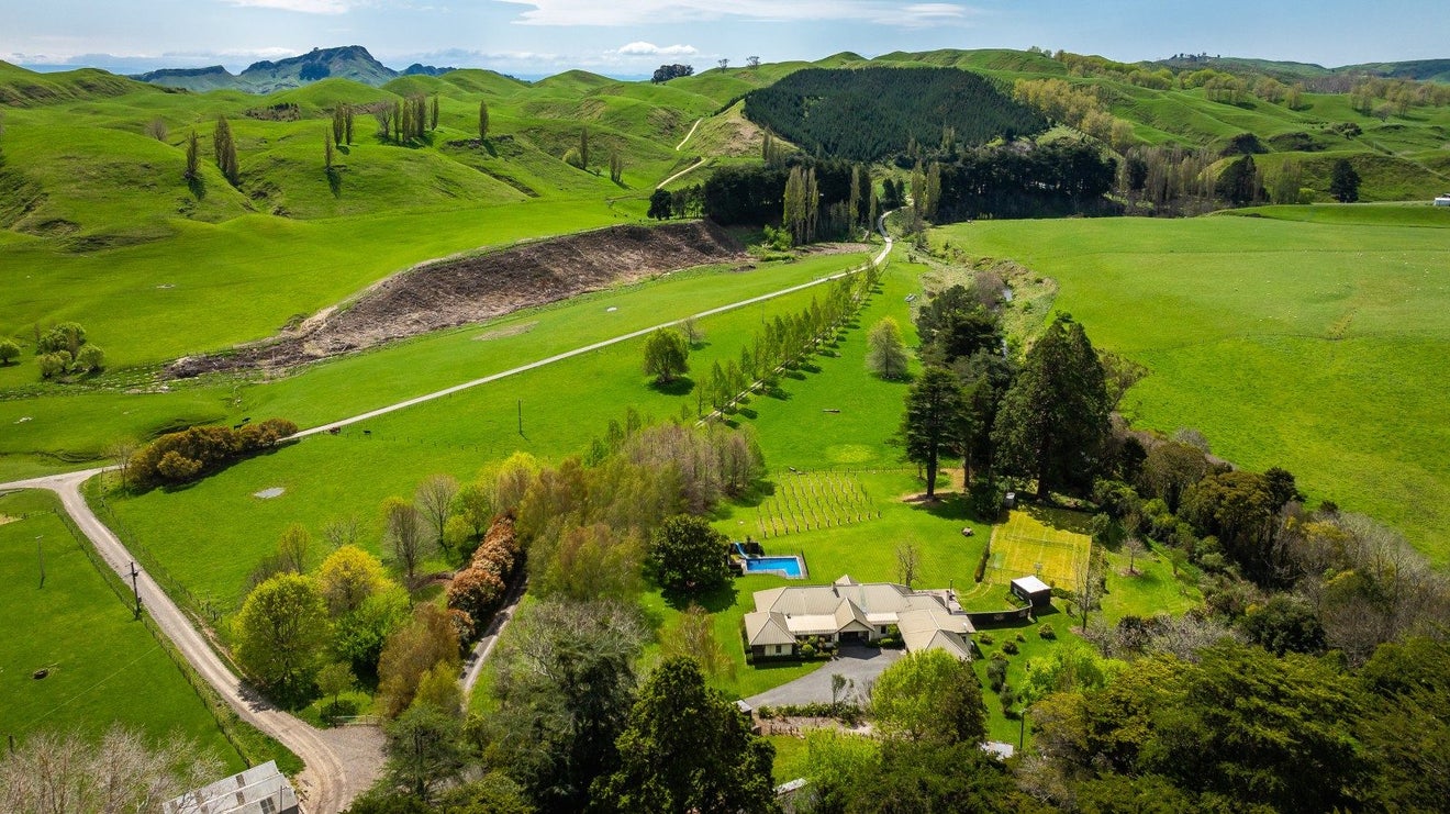 364 Maraetotara Road, Maraetotara, Waimarama - Carousel 2